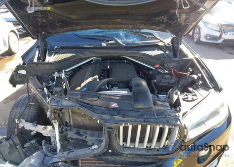 2015 BMW X5 xDrive35I z USA, uszkodzony, nr VIN 5UXKR0C59F0P16134